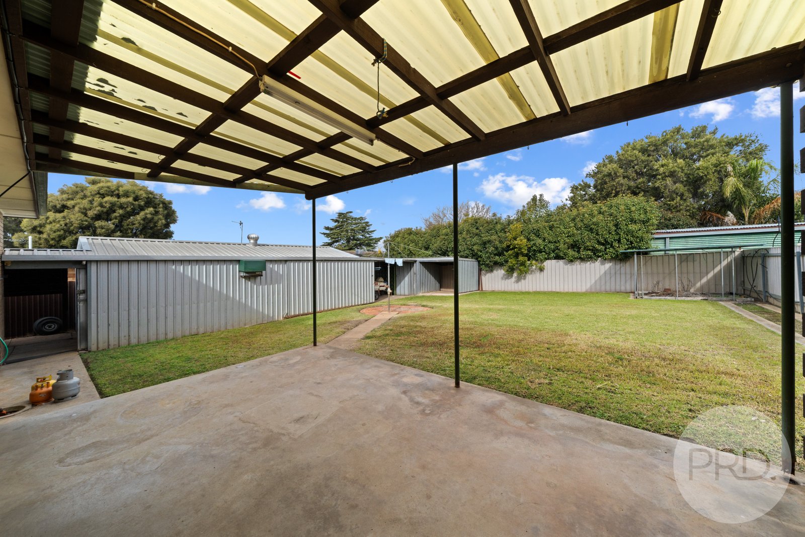 6 Willow Street KOORINGAL 11