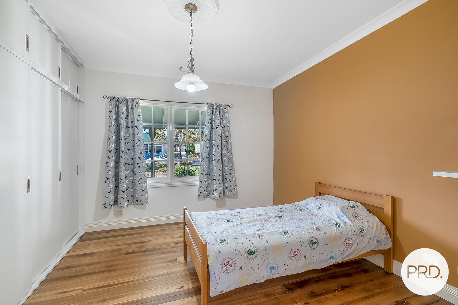 6 Windsor Street KINGSTON BEACH 7