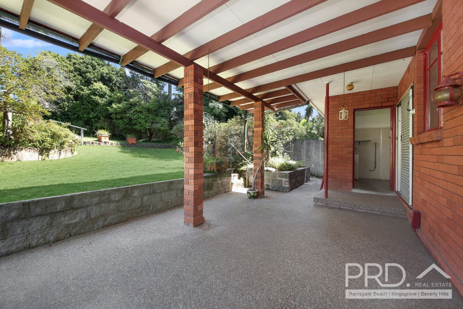 6 Winston Place SYLVANIA 5