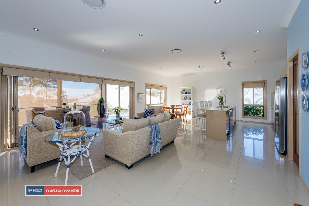6 Wirray Lane,  CORLETTE 2