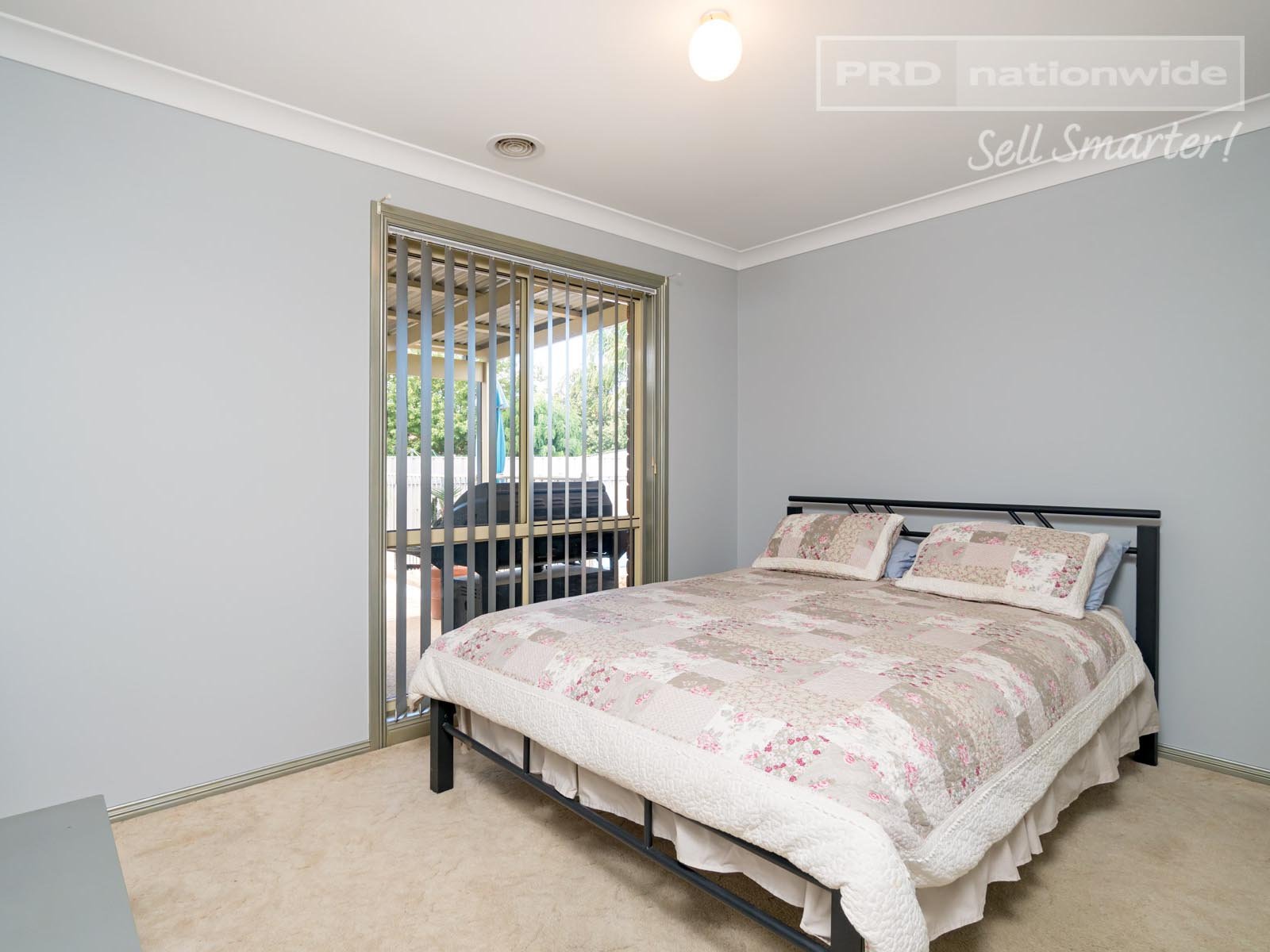 6 Womboin Crescent GLENFIELD PARK 15