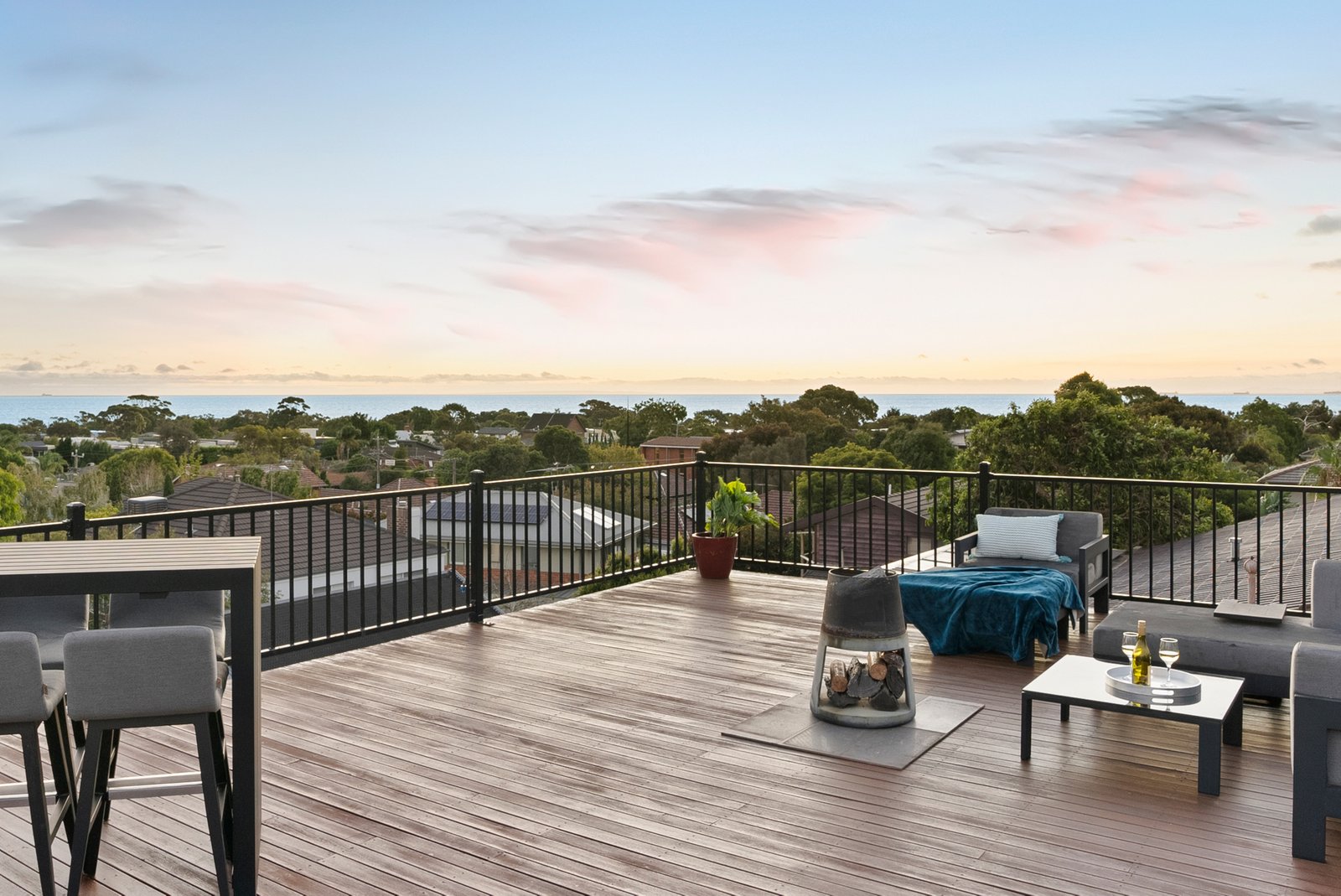 Gallery: 6 Woodall Street