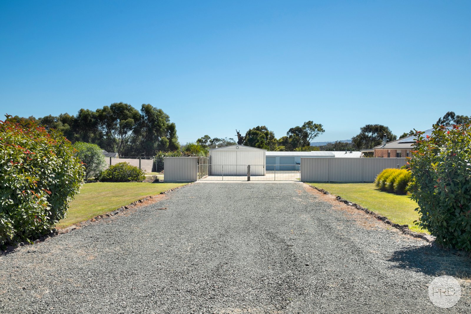 6 Woodlands Road ENFIELD 13