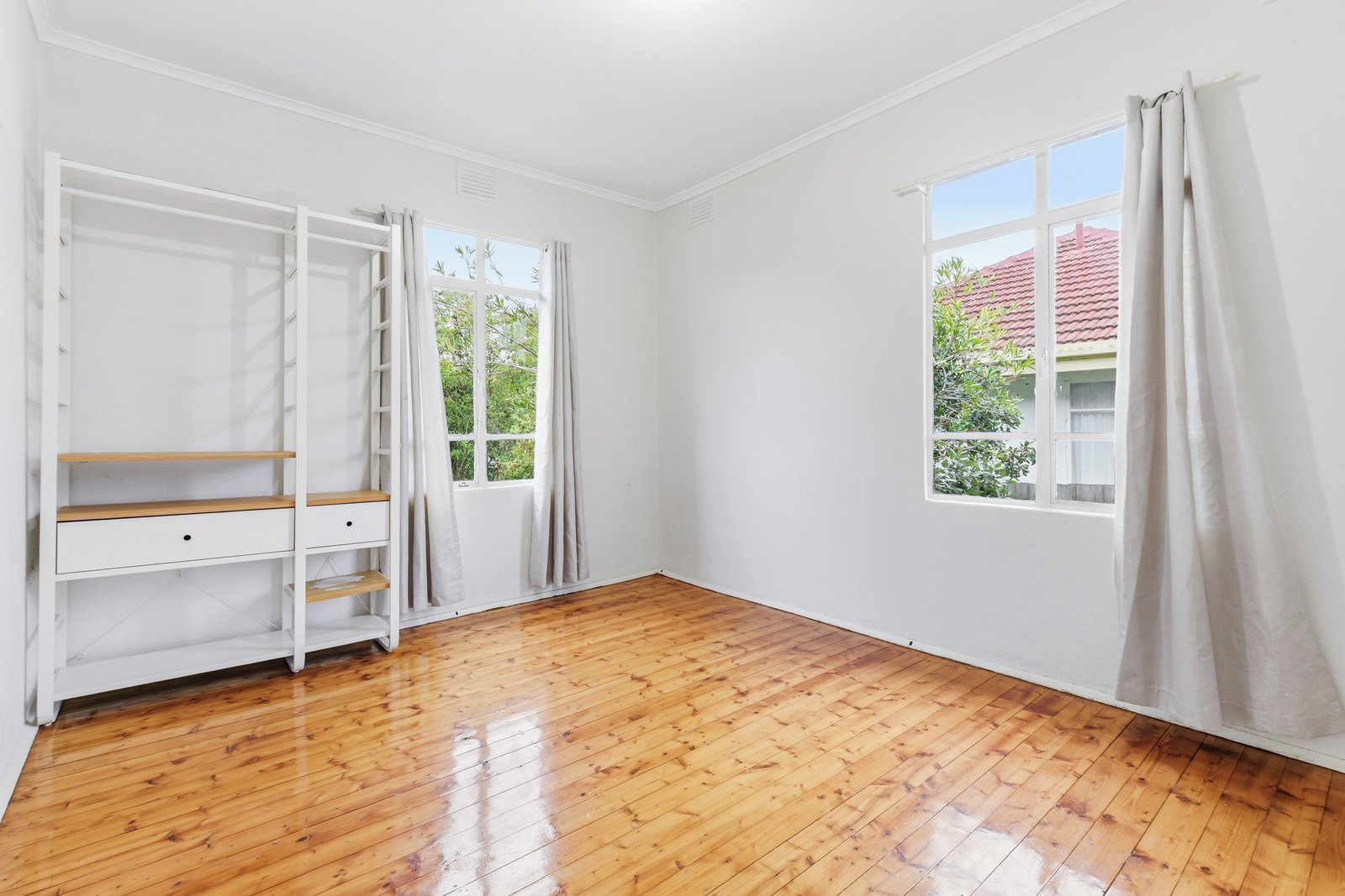 Gallery: 6 Woonah Street