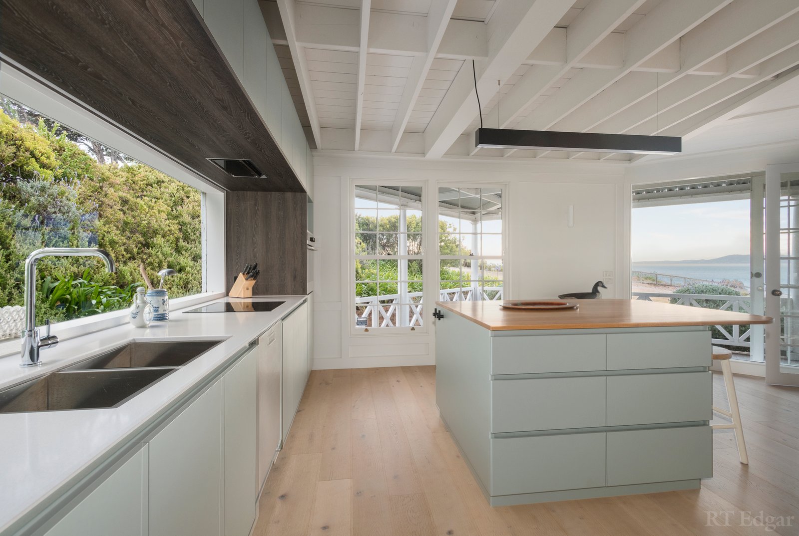 Real Estate and Property in 6 Wrights Close, Sorrento, VIC