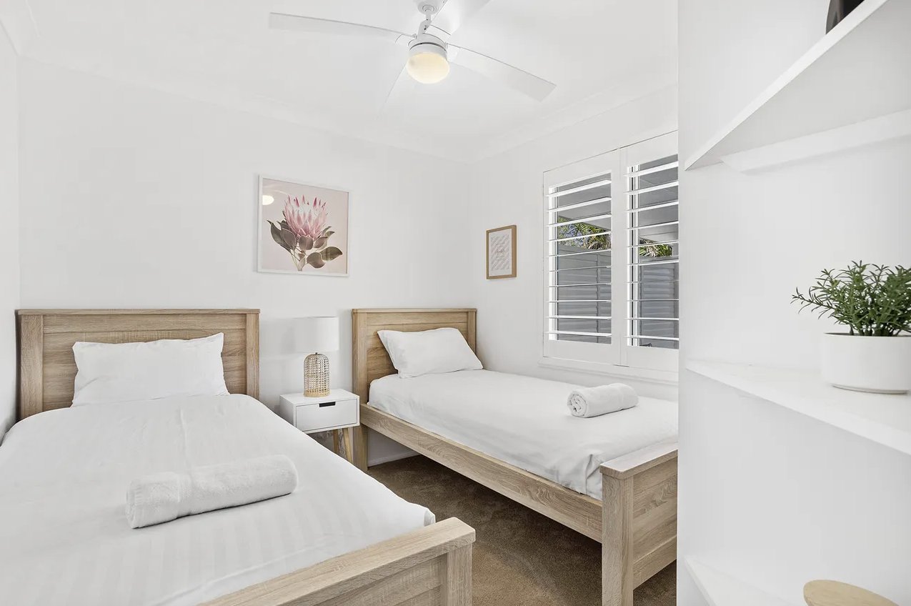 6 Wyalong Place SALAMANDER BAY 15