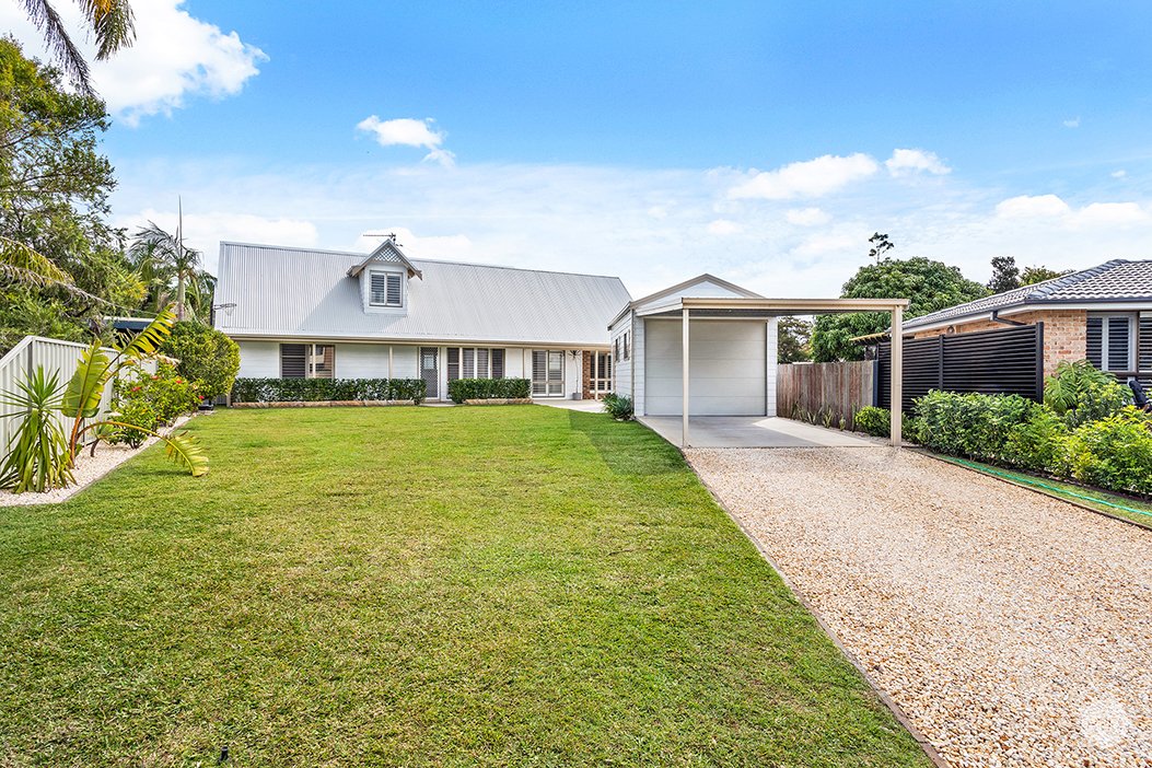 6 Wyalong Place SALAMANDER BAY 1
