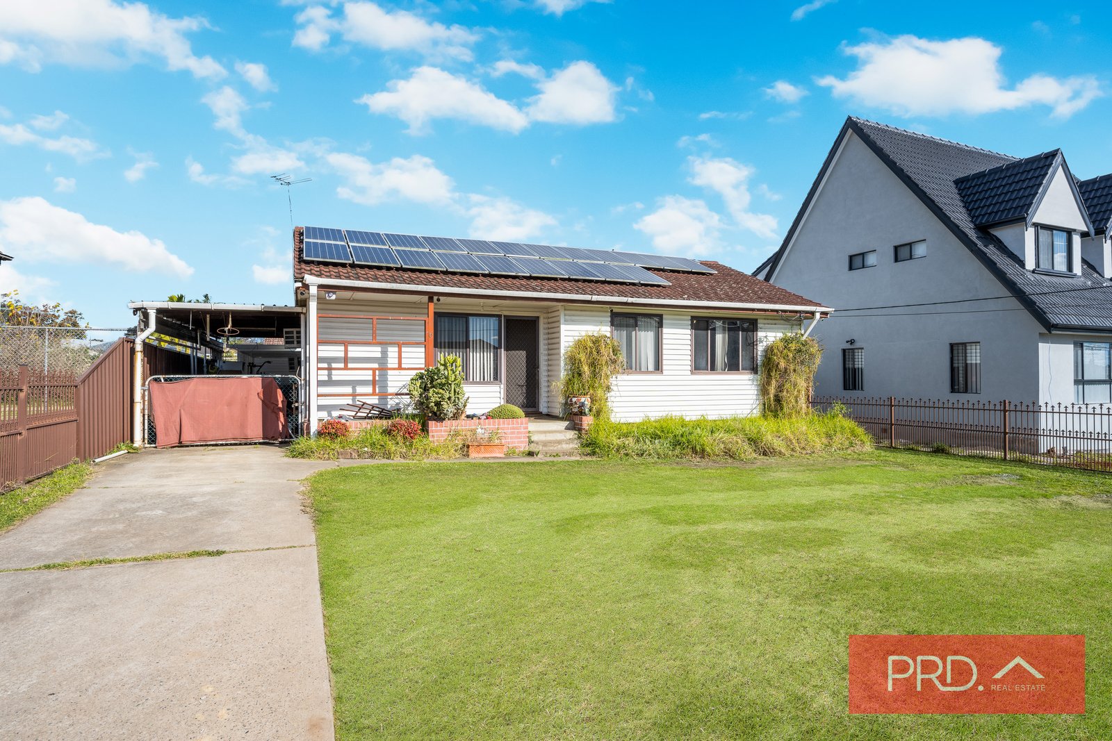6 Wych Avenue LURNEA 1