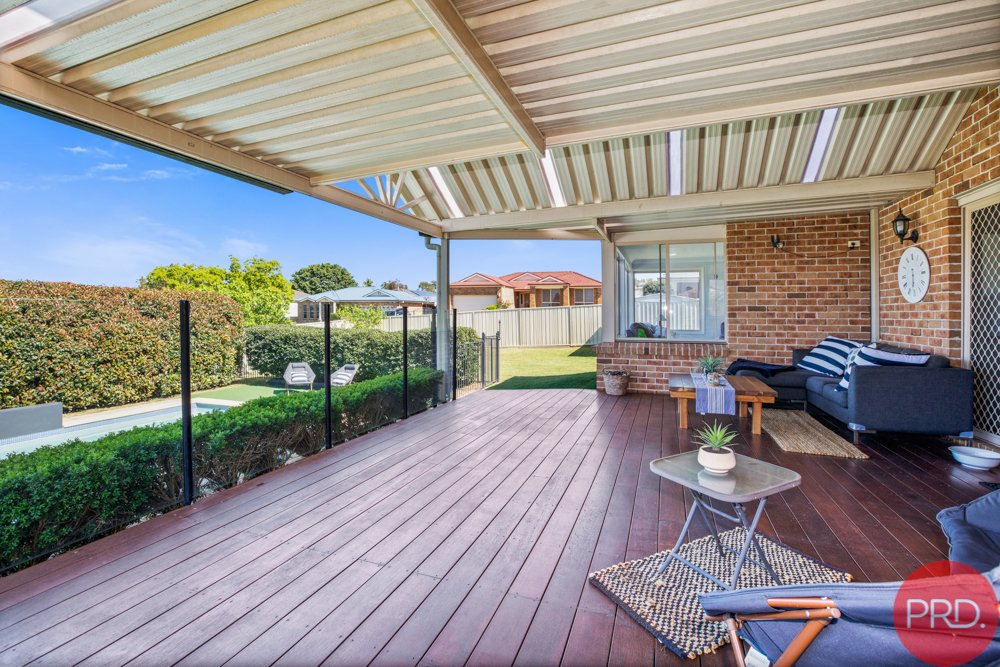 6 Yaldara Avenue THORNTON 13