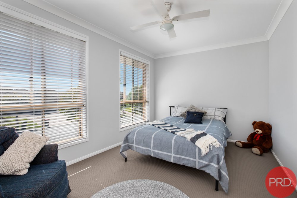 6 Yaldara Avenue THORNTON 25