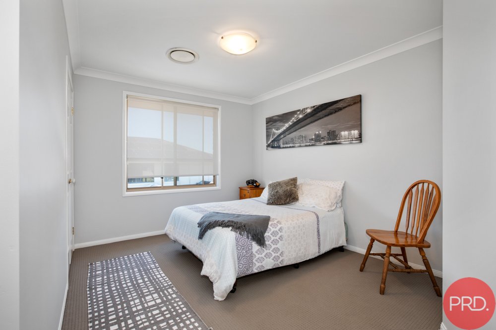 6 Yaldara Avenue THORNTON 26