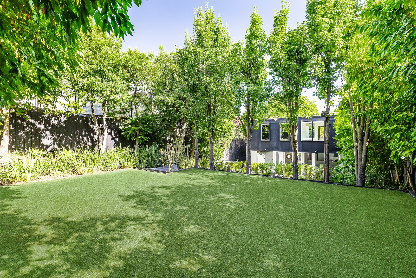 6 Yarravale Road, Kew, 3101