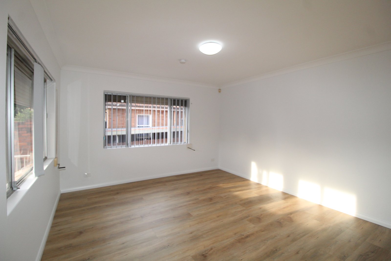 6 Yoorami Road BEVERLY HILLS 9