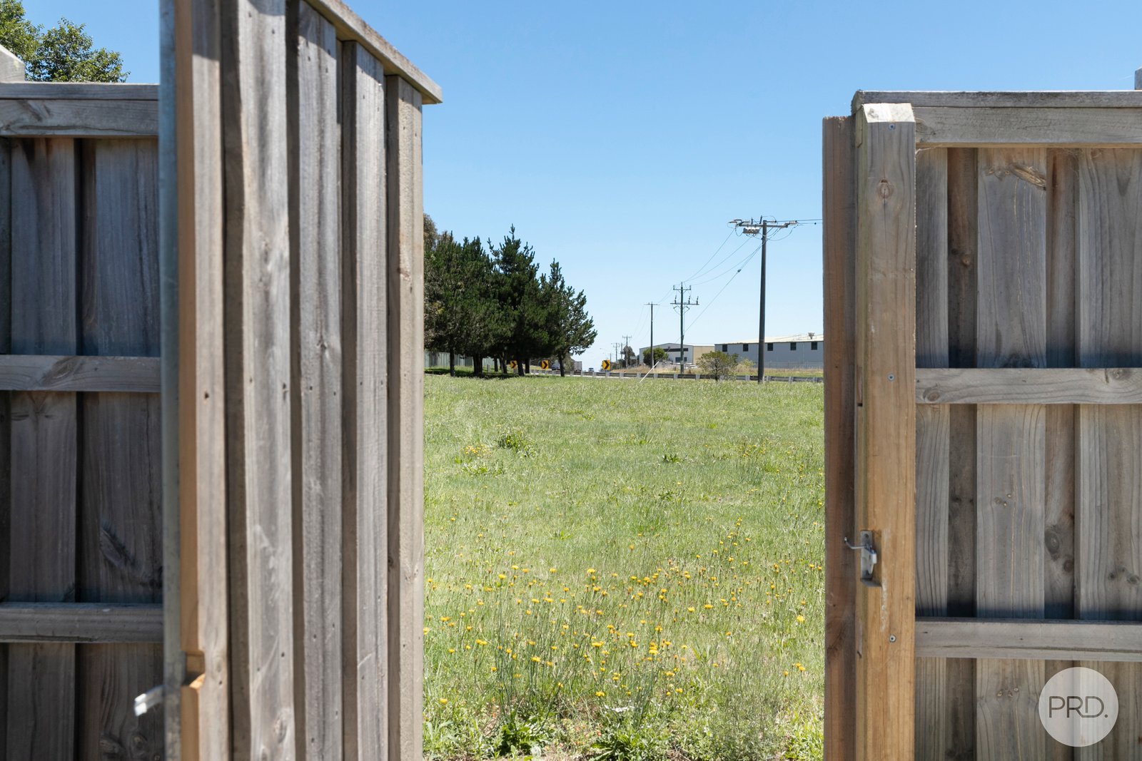 6 Zelkova Place LAKE GARDENS 15