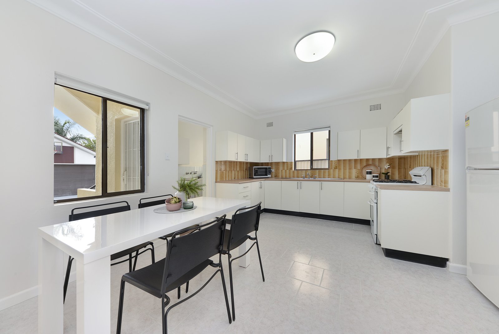 60 & 60A Australia Avenue MATRAVILLE 5