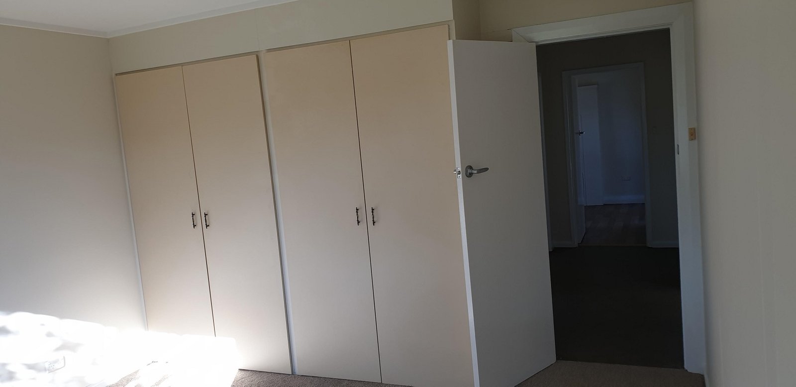 60 Adelong Road TUMUT 10