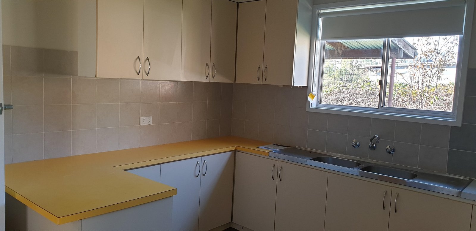 60 Adelong Road TUMUT 5