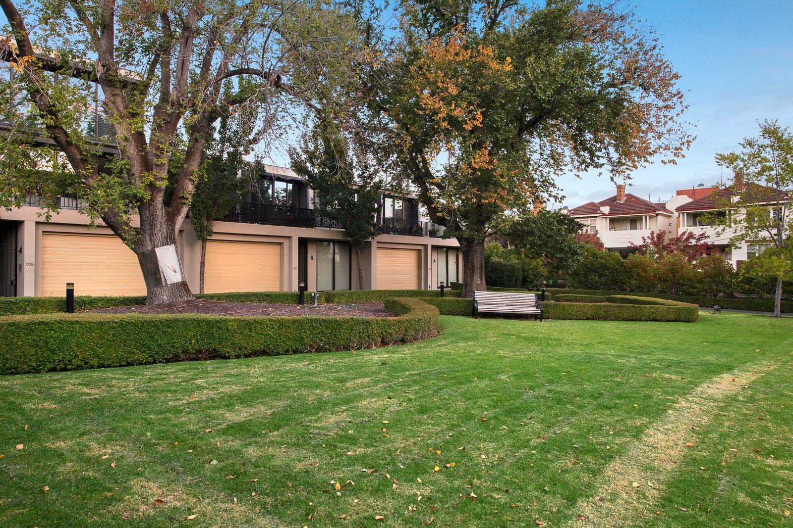 Real Estate and Property in 60 Agnes Street, East Melbourne, VIC