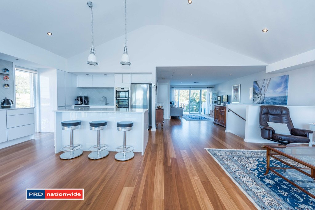 60 Bonito Street CORLETTE 7