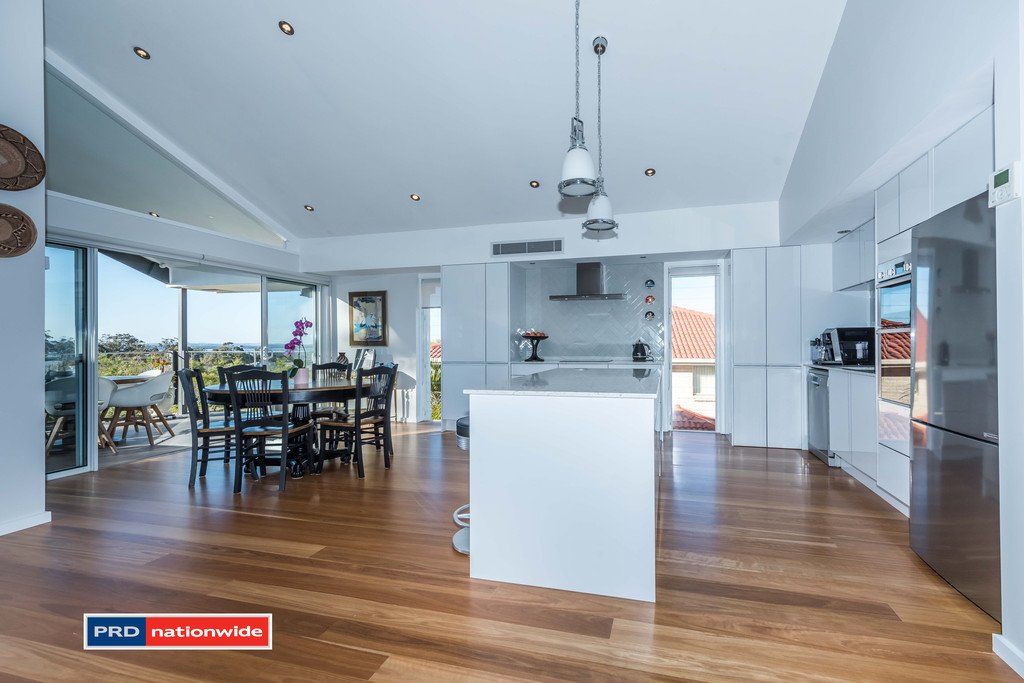 60 Bonito Street CORLETTE 13