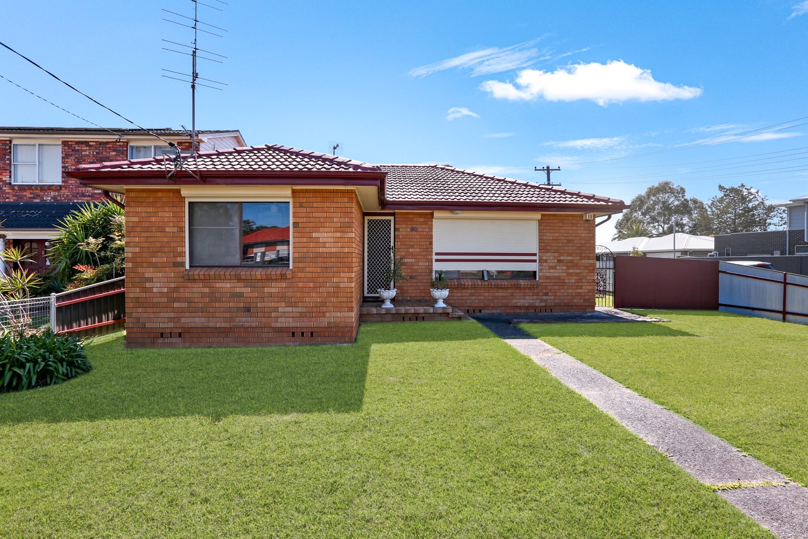 60 Byamee Street DAPTO 1