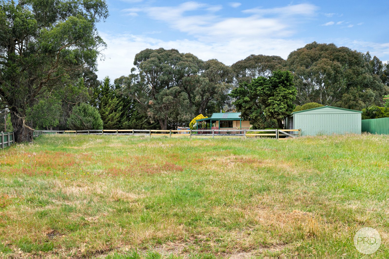 60 Carey's Road SCARSDALE 9