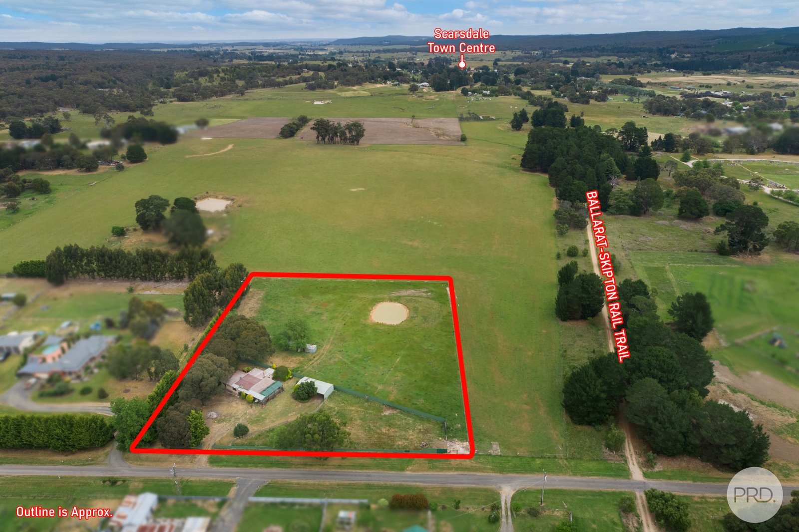 60 Carey's Road SCARSDALE 12