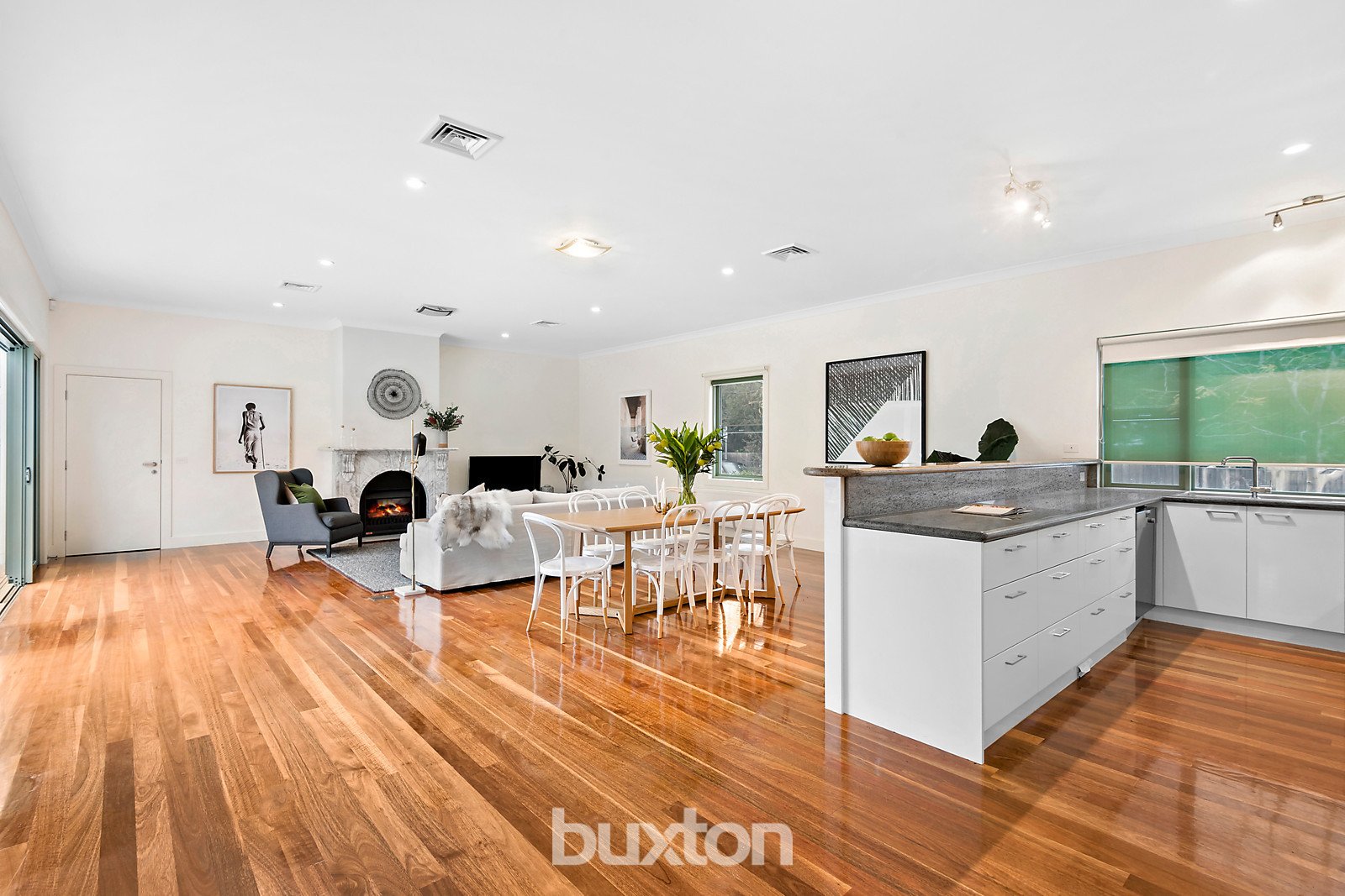 Gallery: 60 Carpenter Street