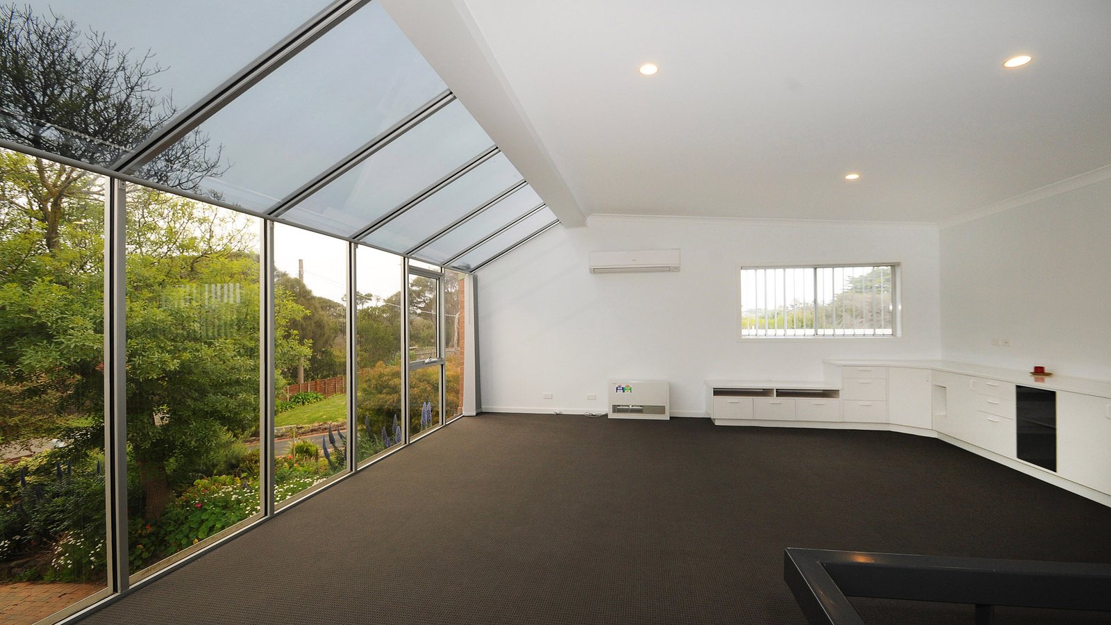 Real Estate and Property in 60 Caxton Street, Blairgowrie, VIC