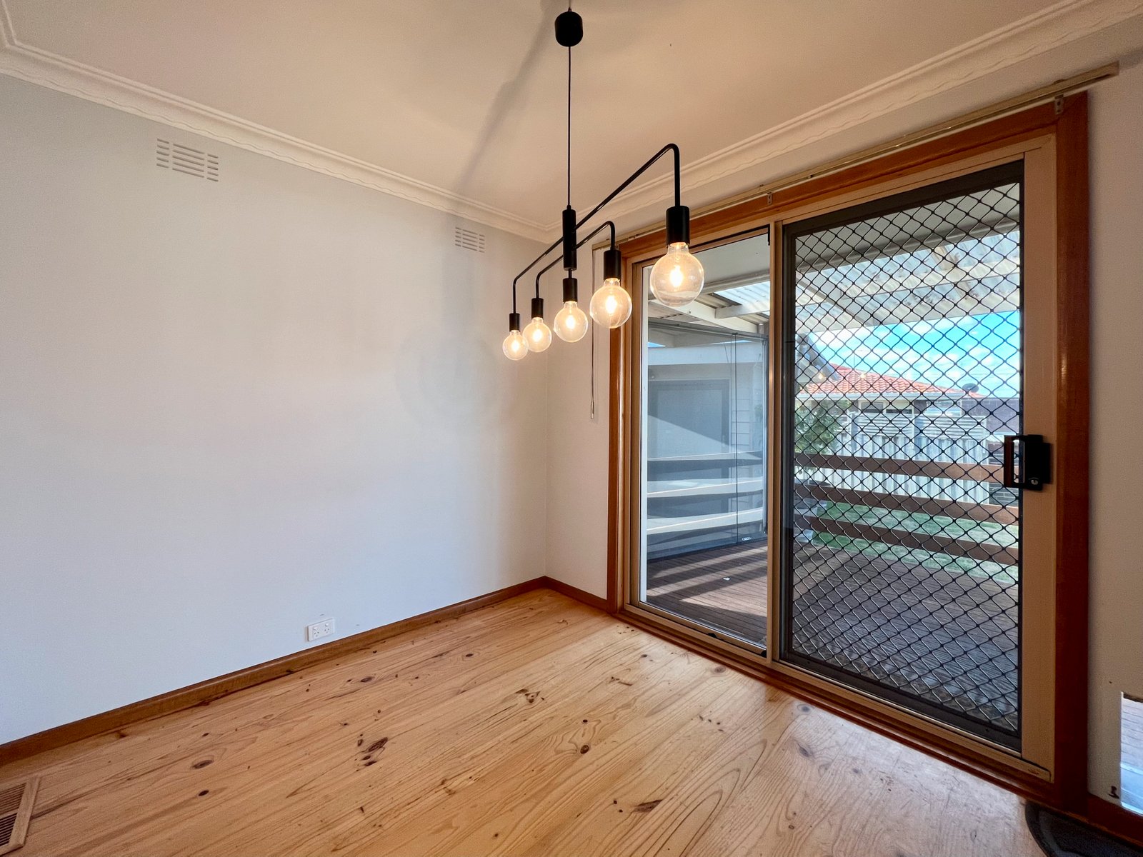 Gallery: 60 Darriwill Street