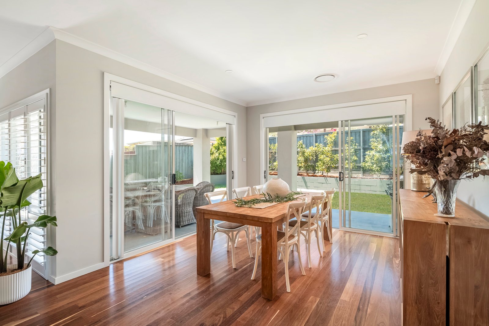 60 Emperor Parade CHISHOLM 11