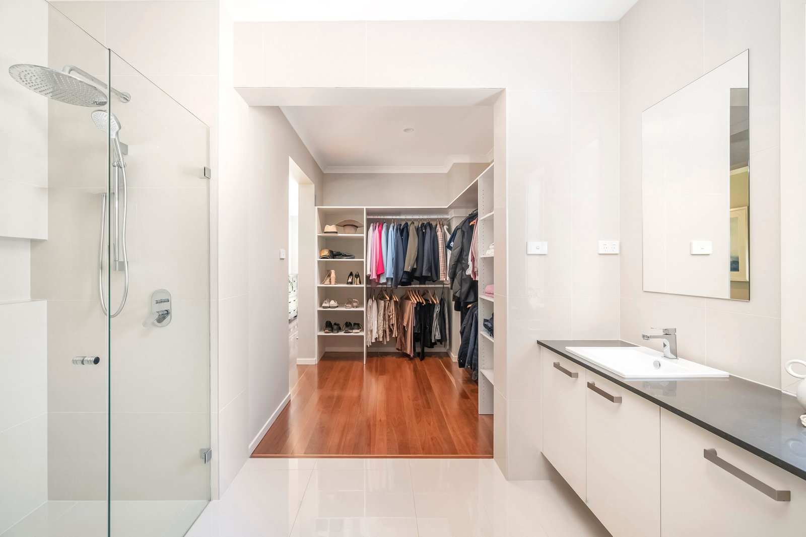 60 Emperor Parade CHISHOLM 13