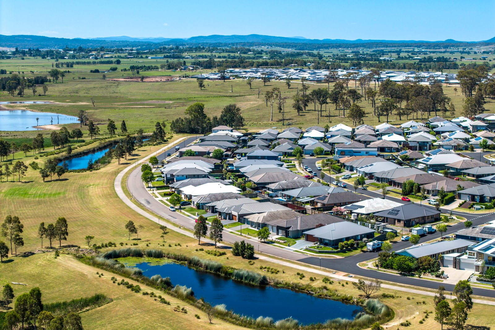 60 Emperor Parade CHISHOLM 23