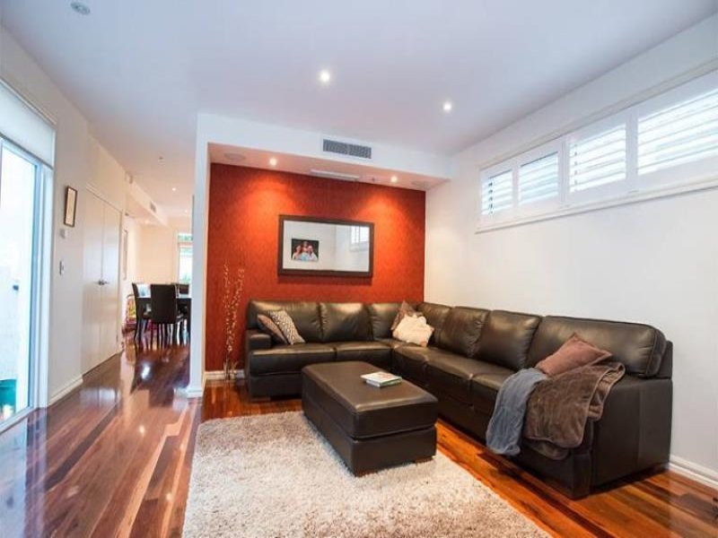 Gallery: 60 Empress Avenue