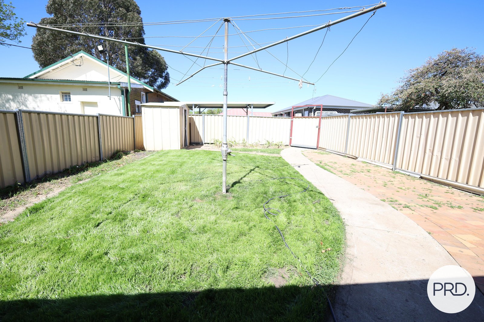 60 Endsleigh Ave  ORANGE 9