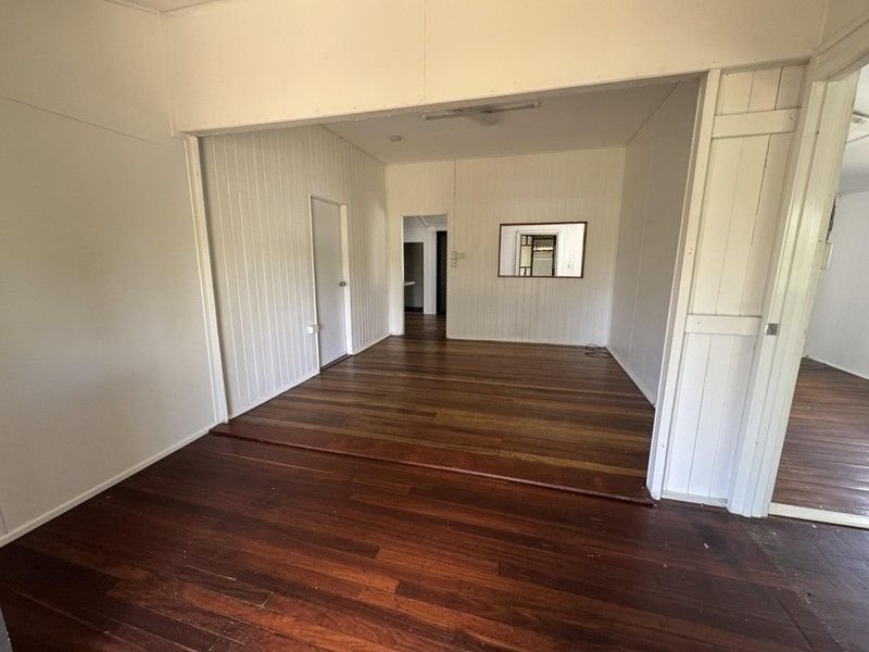 60 Faust Street PROSERPINE 5