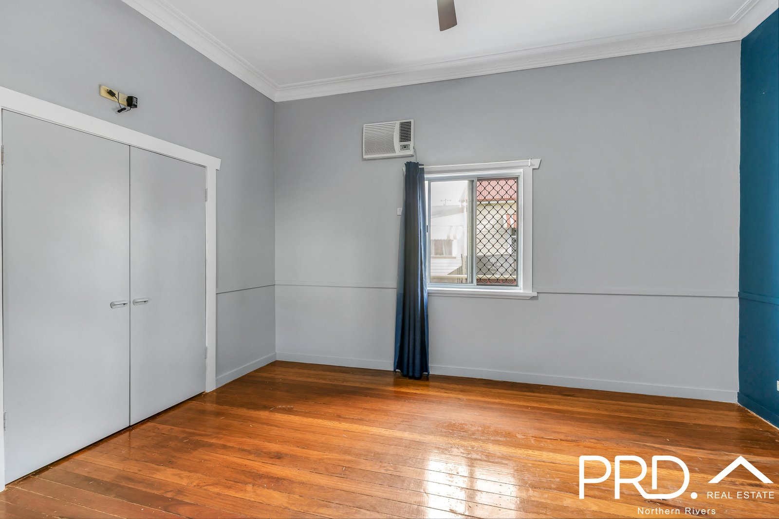 60 Fergusson Street CASINO 7