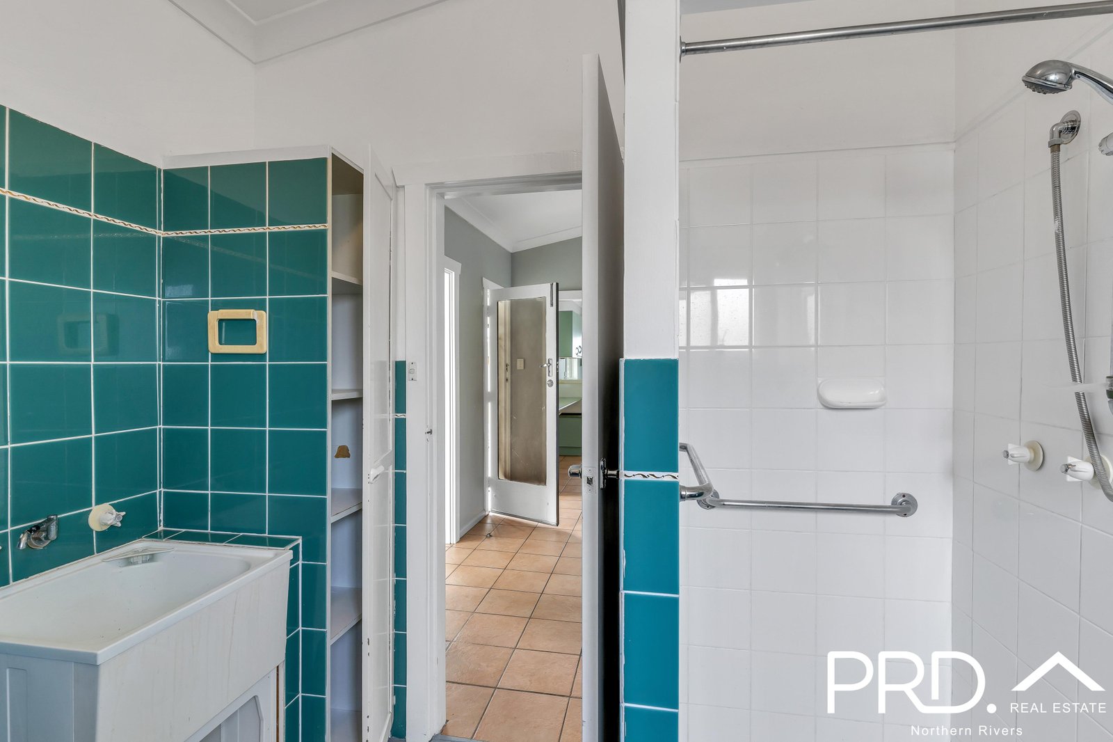 60 Fergusson Street CASINO 13