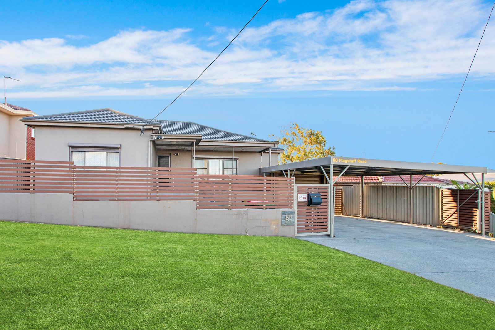 60 Flagstaff Rd  WARRAWONG 1