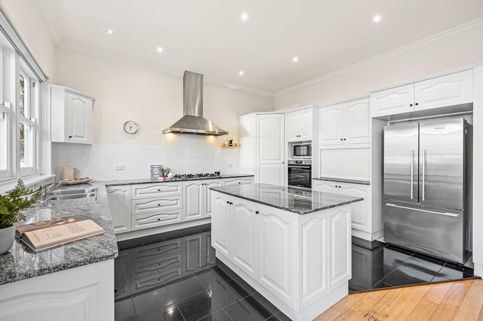 60 Fordham Avenue, Camberwell, 3124