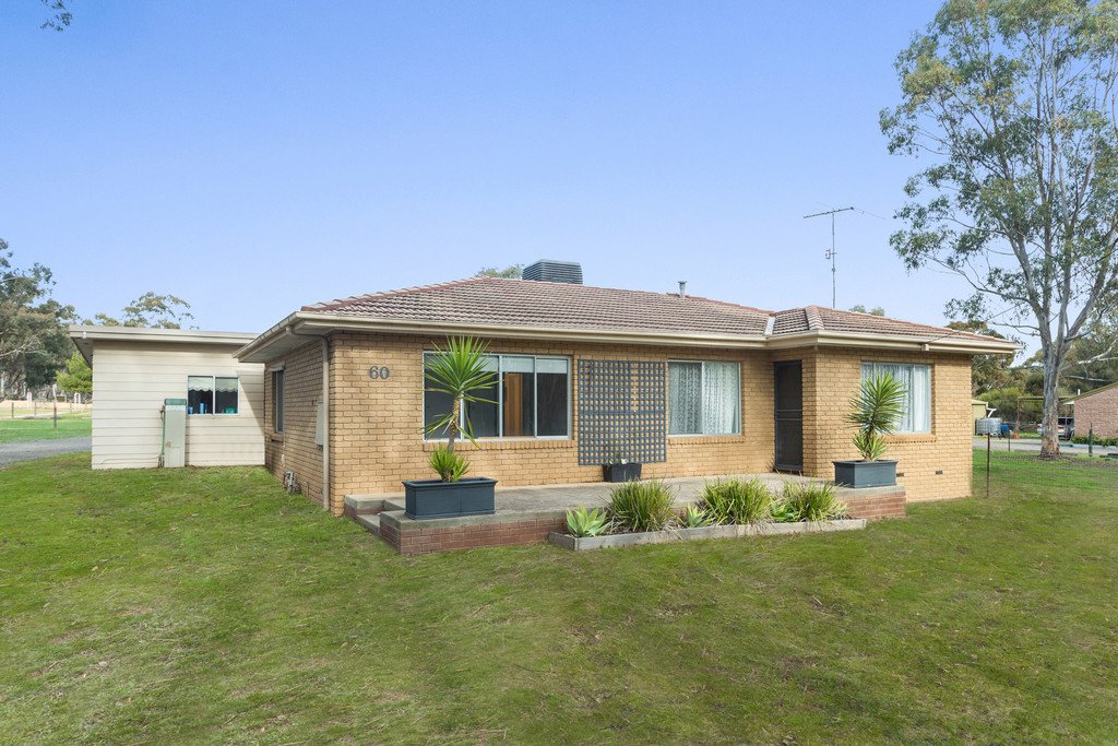 60 Golf Course Road ASCOT 1