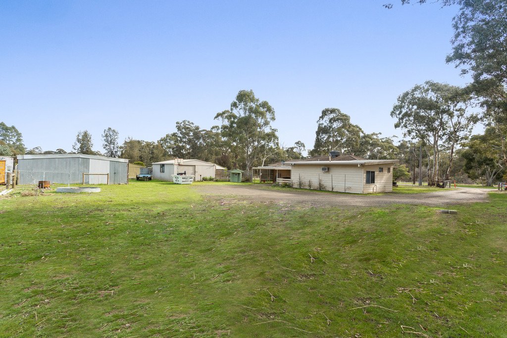 60 Golf Course Road ASCOT 8