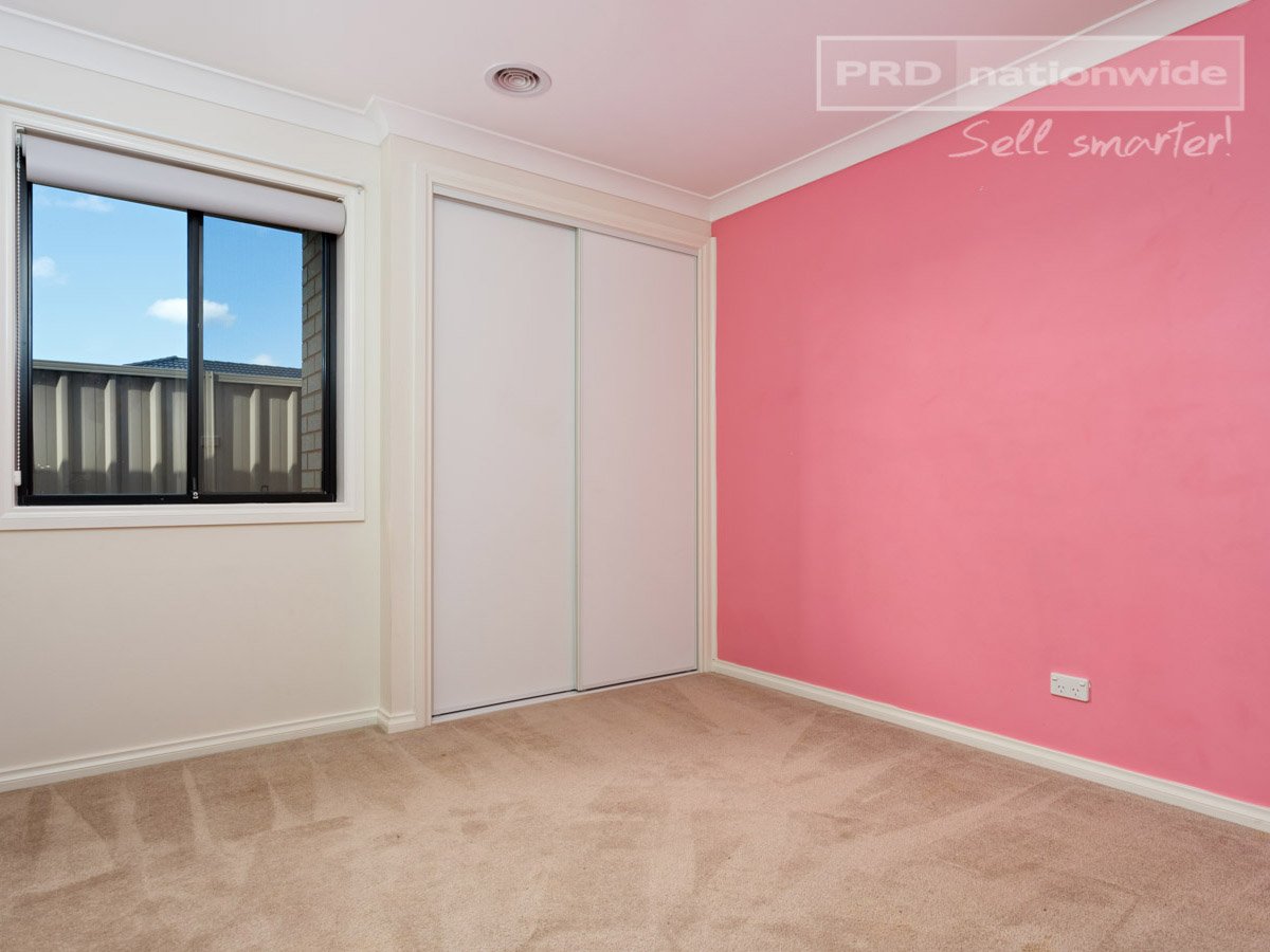 60 Grinton Avenue ASHMONT 9