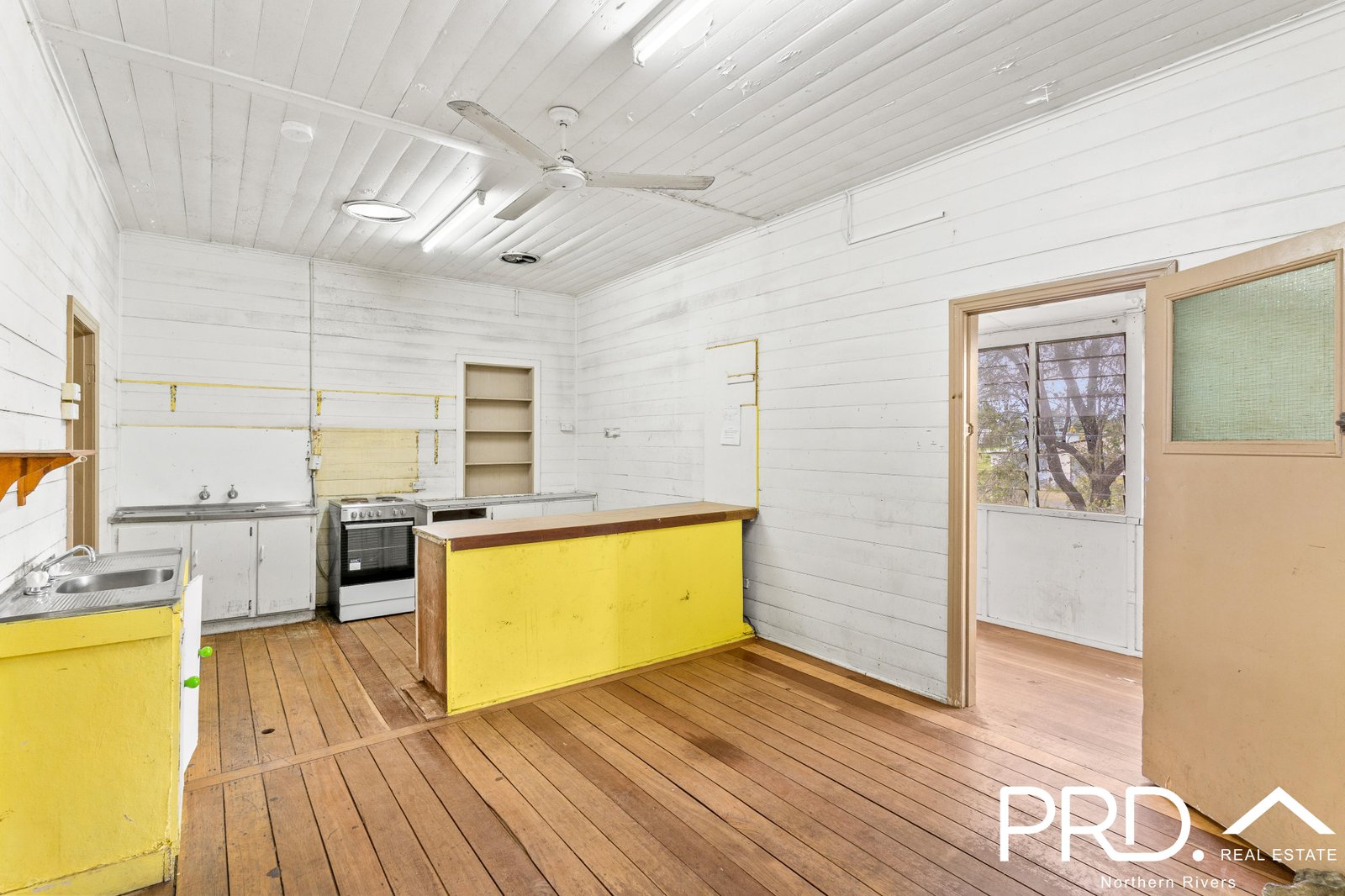 60 Hindmarsh Street LISMORE 12