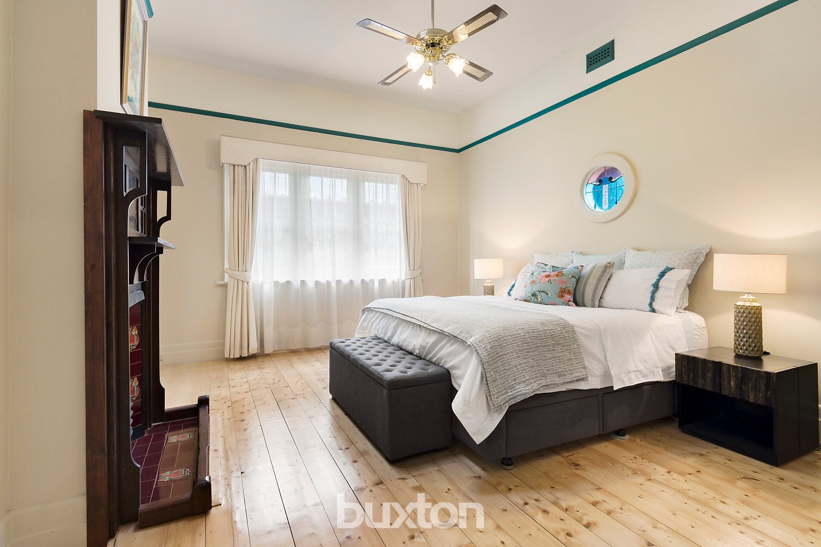 Gallery: 60 Holyrood Street