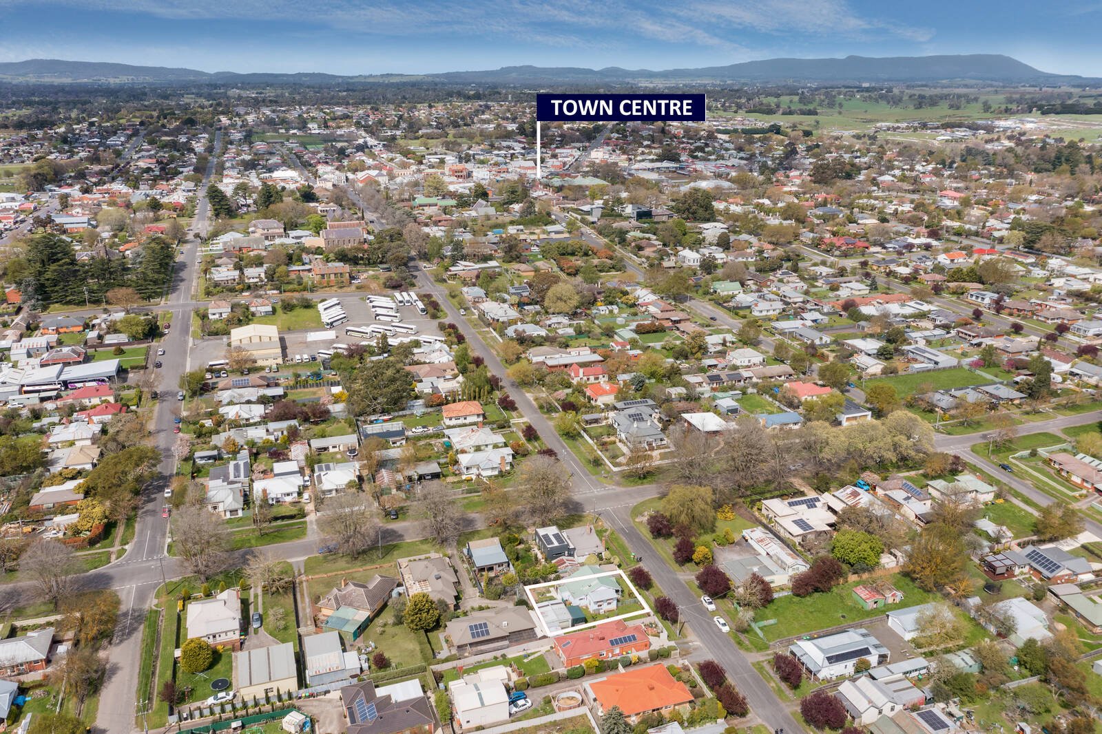 Real Estate and Property in 60 Hutton Street, Kyneton, VIC