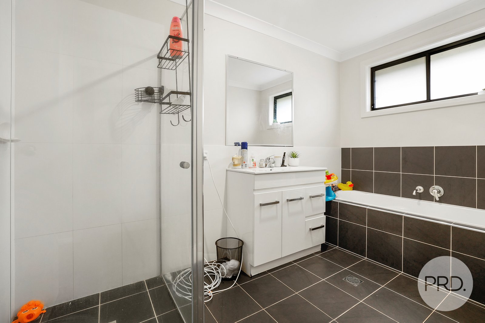 60 Kenny Drive TAMWORTH 9