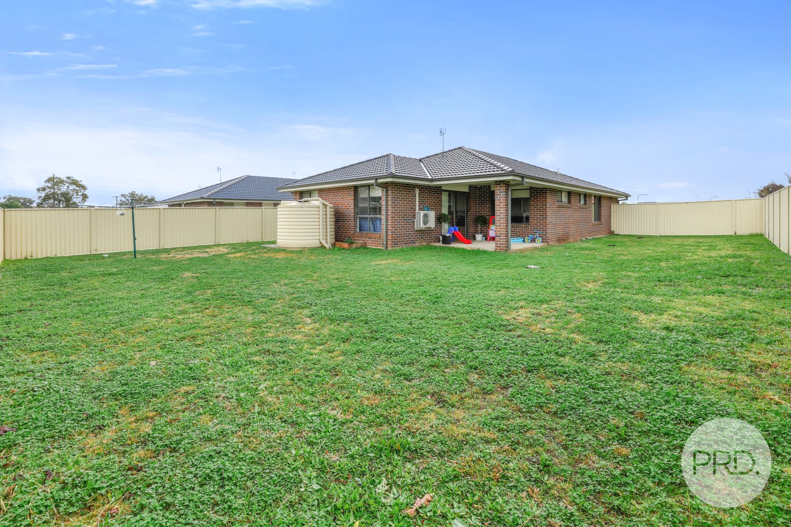 60 Kenny Drive TAMWORTH 11