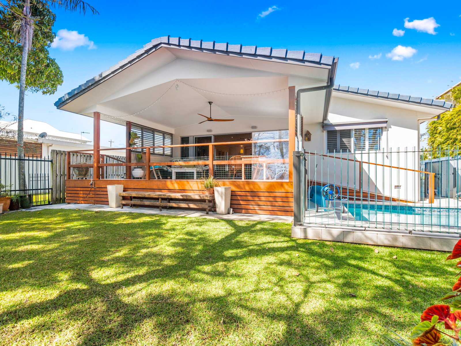 60 Laguna Avenue PALM BEACH 11