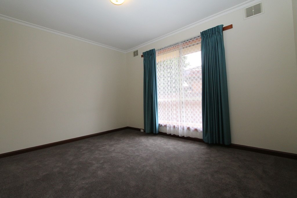 60 Lake Street WENDOUREE 6